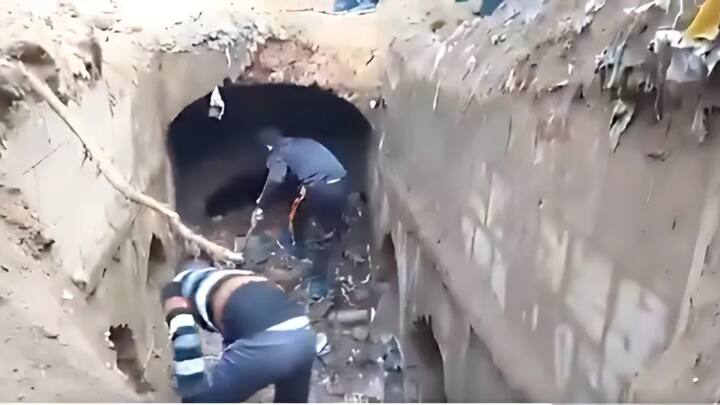 हिंदू संगठन ने मंदिर के सौंदर्यीकरण की मांग की है. इसके साथ ही प्रशासन से अतिक्रमण हटाने की भी मांग की है.