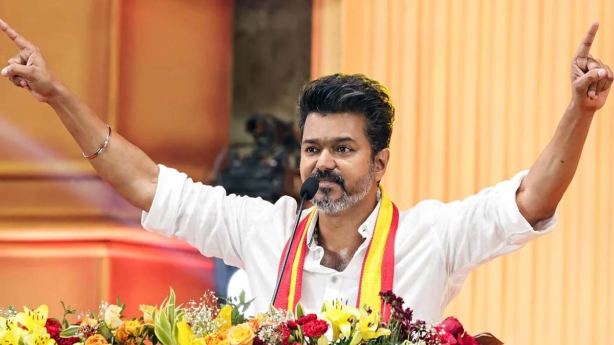 சம்பவம் இருக்கு! 2025ல் விஜய்யின் மாஸ்டர் ப்ளான் - தளபதியின் வியூகம் இதுதான்!