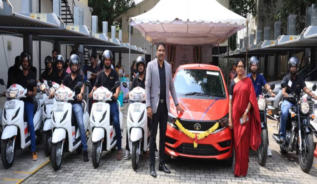 வெற்றி.. வெற்றி... ஊழியர்களுக்கு கார், பைக்... இன்ப அதிர்ச்சி கொடுத்த தனியார் நிறுவனம்