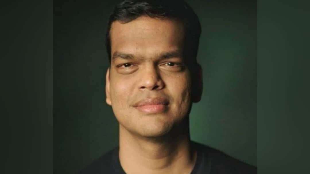 Artificial Intelligence News Donald Trump appoints Indian American entrepreneur Sriram Krishnan as senior policy advisor on AI ડોનાલ્ડ ટ્રમ્પની ટીમમાં વધુ એક ભારતીયની એન્ટ્રી, જાણો કોણ છે શ્રીરામ કૃષ્ણન, ને શું મળી મોટી જવાબદારી ?