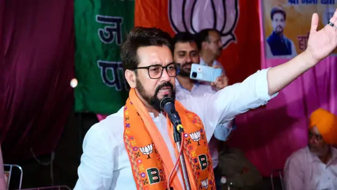 'प्यार मोहब्बत कसमें वादे...', दिल्ली सरकार पर अनुराग ठाकुर ने गाना गाकर लगाए गंभीर आरोप Delhi assembly elections 2025 Anurag Thakur made serious allegations against Delhi government 'प्यार मोहब्बत कसमें वादे...', दिल्ली सरकार पर अनुराग ठाकुर ने गाना गाकर लगाए गंभीर आरोप