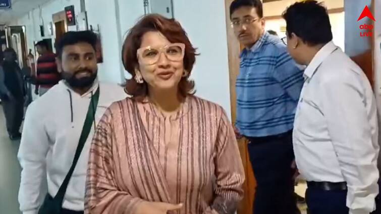 MP Rachana Banerjee writes letter to Railway Minister for extension of Metro Rail to Hooghly Rachana Banerjee: এবার কি হুগলিতে মেট্রো ? সাংসদ রচনার তৎপরতায় তুঙ্গে জল্পনা