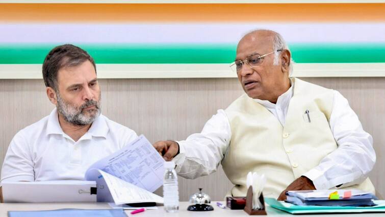 aap-to-ask-india-bloc-to-remove-congress-if-no-action-taken-against-ajay-maken-says-sanjay-singh INDIA Bloc: શું ઈન્ડિયા ગઠબંધનમાંથી બહાર થશે કોંગ્રેસ? આમ આદમી પાર્ટી કરવા જઈ રહી છે મોટો ખેલ