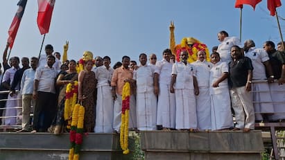 MGR in Thanjavur 37th Anniversary Tribute தஞ்சாவூர்: எம்.ஜி.ஆர். 37ம் ஆண்டு நினைவு தின அஞ்சலி - அமைதி ஊர்வலம் சென்ற தொண்டர்கள்!