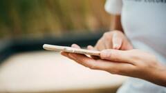 उड़ती फ्लाइट में अगर फोन ब्लास्ट हो जाए तो क्या होगा? हैरान रह जाएंगे आप