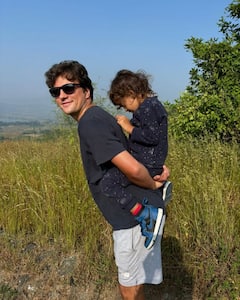 Shriya Saran: శ్రియ శరణ్ ఫ్యామిలీ టైమ్..ఫొటోస్ ఎంత బావున్నాయో చూడండి!