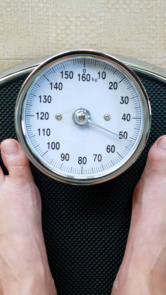 உடல் எடையை குறைக்க டயட்ல சேர்க்க வேண்டிய உணவுகள்