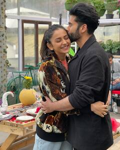 Rakul Preet Wishes Jackky Bhagnani On His B'day With Unseen Pics: 'You're Best Gift Santa Could've Given Me'