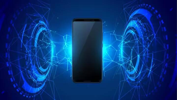 फ्लाइट में सफर के दौरान ज्यादातर लोग फोन का इस्तेमाल करते हैं। हालांकि, नेटवर्क न होने और फोन को फ्लाइट मोड पर रखने की वजह से सिर्फ फोन का इस्तेमाल ही किया जा सकता है और किसी से बात नहीं की जा सकती।