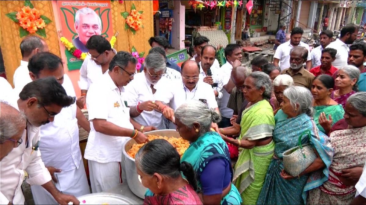 BJP on Erode By-election: பாஜக நிச்சயமாக ஈரோடு இடைத்தேர்தலில் போட்டியிடும் - பாஜக துணைத் தலைவர்