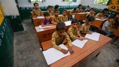 आधार कार्ड में एक साथ कितनी चीजें अपडेट कर सकते हैं आप? ये है नियम