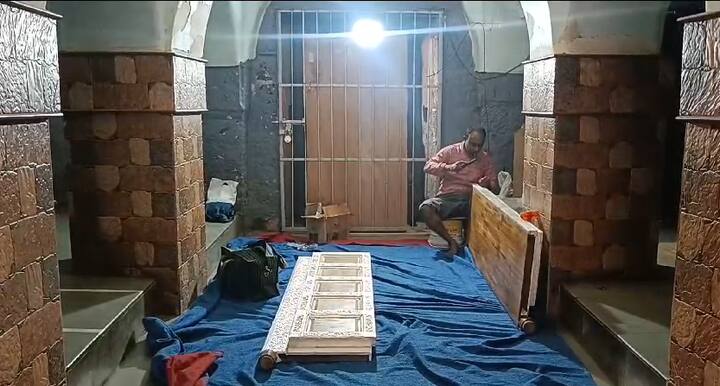 यासाठी 30 किलो चांदी लागणार असून याची किंमत सुमारे 30 लाख रूपये आहे.