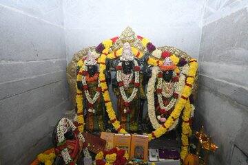 తాతిరెడ్డిపల్లి రామాలయంలో ఏర్పాటు చేసిన కొత్త విగ్రహం