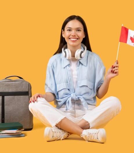 ਫ੍ਰੈਂਕੋਫੋਨ ਕਮਿਊਨਿਟੀ ਇਮੀਗ੍ਰੇਸ਼ਨ ਕਲਾਸ ਇੱਕ ਆਰਥਿਕ ਸ਼੍ਰੇਣੀ ਹੈ। ਇਹ ਕਿਊਬਿਕ ਤੋਂ ਬਾਹਰ ਕੈਨੇਡਾ ਦੇ ਨਿਯਮਤ ਭਾਈਚਾਰਿਆਂ ਵਿੱਚ ਫ੍ਰੈਂਕੋਫੋਨ ਆਬਾਦੀ ਨੂੰ ਵਧਾਉਣ ਲਈ ਤਿਆਰ ਕੀਤੇ ਗਏ ਹਨ।