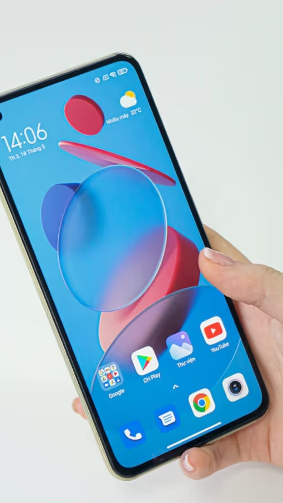 BSNL जल्द ही अपने यूजर्स के लिए ऐसे रिचार्ज प्लान लॉन्च करने की तैयारी कर रहा है, जिनमें नेटफ्लिक्स और अमेज़न प्राइम का सब्सक्रिप्शन शामिल होगा.