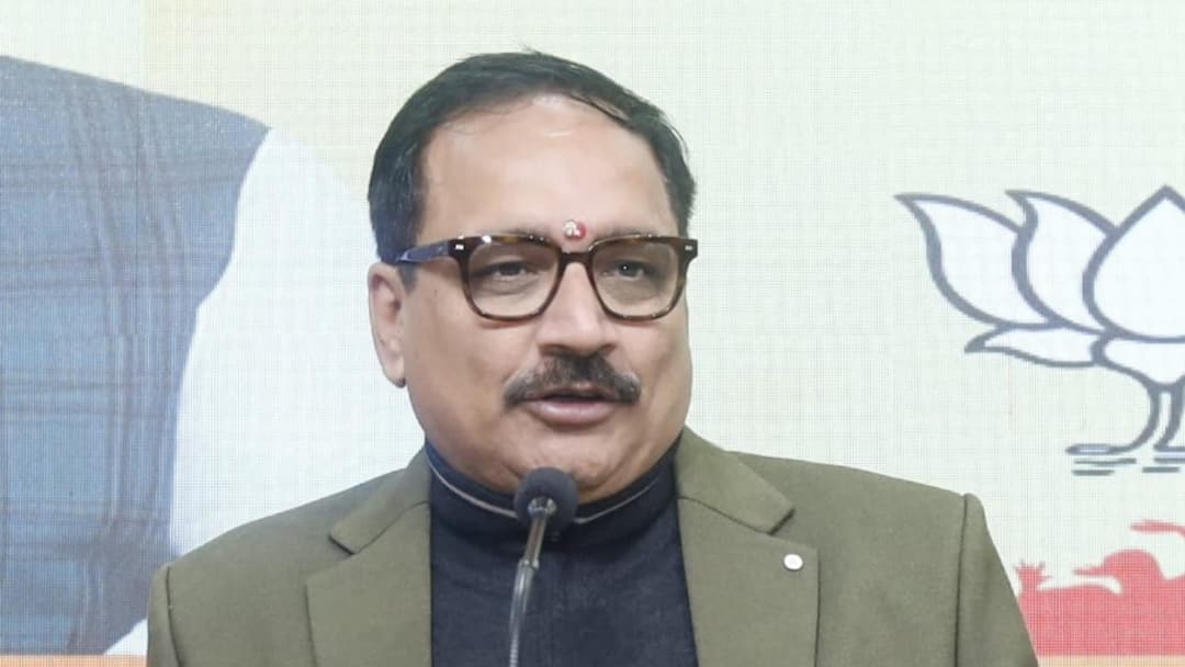 Virendra Sachdeva targets Congress and AAP said Delhi government will change ANN 'दिल्ली की जनता सत्ता परिवर्तन का मन बना चुकी...', वीरेंद्र सचदेवा ने कांग्रेस-AAP पर साधा निशाना