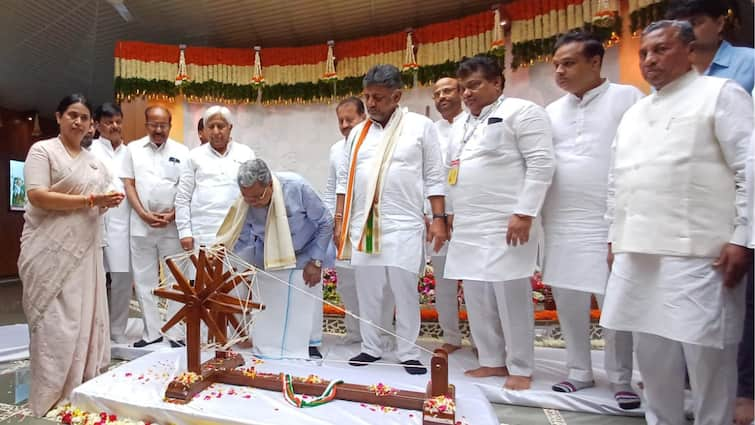 Congress Holds 'Nav Satyagraha Baithak' CWC Meeting In Belagavi To Mark 100 Years Of Gandhi’s Presidency