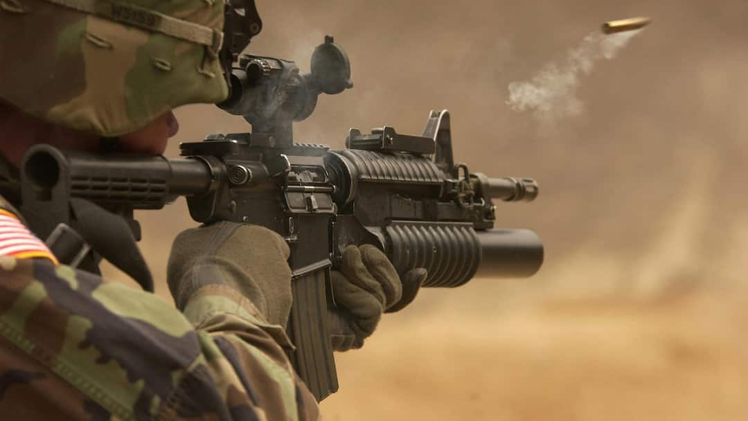 European Countries gave order to Kanpur Small Arms Factory Make Two Thousand MMG Weapons ann कानपुर से यूरोप जाएगी 1 मिनट में 1 हजार गोलियां दागने वाली गन, इसे खरीदने के लिए लगी होड़