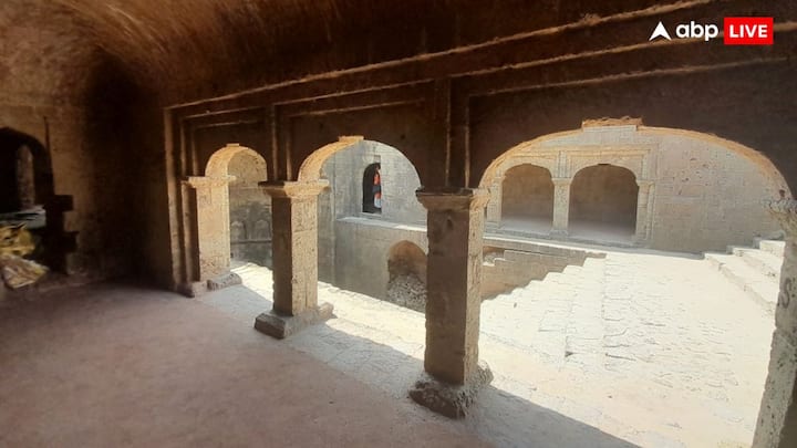 डीएम पेंसिया ने कहा कि फिरोजपुर किला पहले से ही एएसआई के संरक्षण में है, लेकिन आसपास के लोग अब भी किले में आते-जाते रहते हैं. इस समस्या को दूर करने के लिए एएसआई को किले की सुरक्षा पर ध्यान केंद्रित करने की जरूरत है.