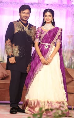 Paruchuri Abhinay Tej Wedding: కొత్తపల్లి గీత కుమారుడి పెళ్లి వేడుకలో సినీ, రాజకీయ ప్రముఖుల సందడి - ఫోటోలు చూశారా?