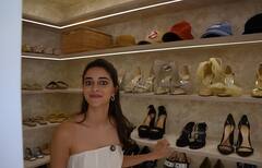 बापरे बाप! अनन्या पांडेच्या आलिशान महलाचं गौरी खानशी खास नातं, घराचे फोटो पाहून व्हाल थक्क!