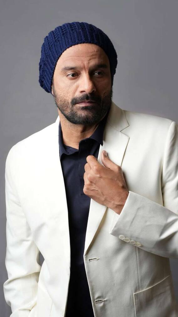 पताल लोक के इस एक्टर की स्ट्रगल देख मां ने कही थी ये बात