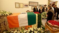 Gandhi Family Pays Last Tribute To Ex-PM Manmohan Singh. See Pics