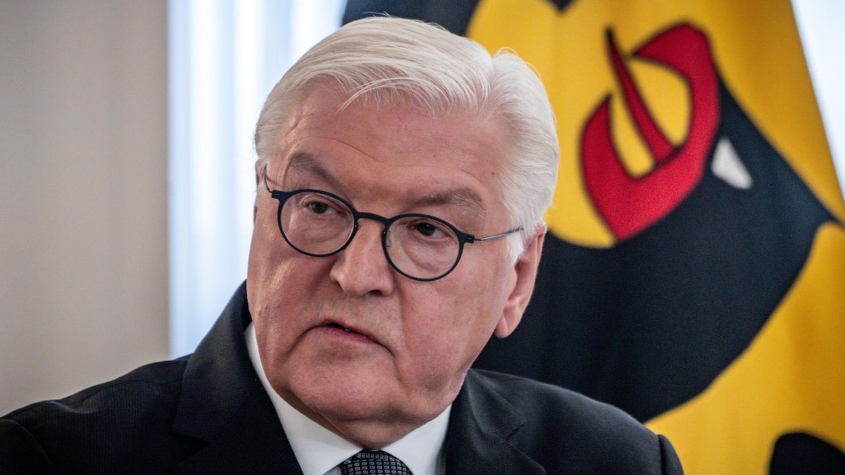 German President Dissolves Parliament, Sets Snap Elections For February Amid Coalition Collapse