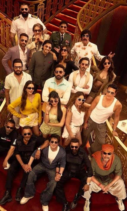 हाउसफुल 5 एक बार फिर दर्शकों को हंसी के तड़के से भरने के लिए तैयार है, जिसमें अक्षय कुमार, रितेश देशमुख, अभिषेक बच्चन, संजय दत्त, जैकलीन फर्नांडीस जैसे सितारे होंगे.