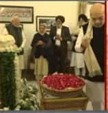 Breaking: पूर्व पीएम मनमोहन सिंह को श्रद्धांजलि अर्पित करने पहुंचे पीएम मोदी, शाह, नड्डा #abpnews