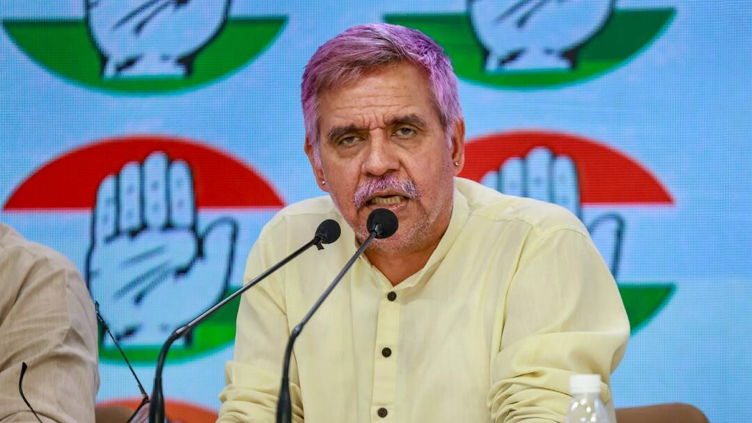 पूर्व PM मनमोहन सिंह का कब होगा अंतिम संस्कार? संदीप दीक्षित ने दिया अपडेट, बोले- 'उनकी एक बेटी हैं जो...' Sandeep Dikshit statement on former PM Manmohan Singh last rites पूर्व PM मनमोहन सिंह का कब होगा अंतिम संस्कार? संदीप दीक्षित ने दिया अपडेट, बोले- 'उनकी एक बेटी हैं जो...'