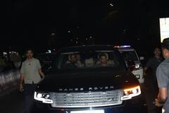 सलमान खान के 59वें बर्थडे बैश में उमड़े बॉलीवुड सेलेब्स, Ex संगीता और रूमर्ड गर्लफ्रेंड यूलिया ने भी लगाया ग्लैमर का तड़का