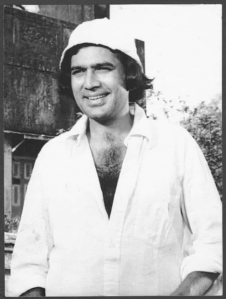 Rajesh Khanna was passionate about acting since childhood and he joined theater at the age of just ten years. Rajesh Khanna's family did not want him to adopt acting as a career but he listened to his heart and changed his name from Jatin to Rajesh Khanna for his film career.