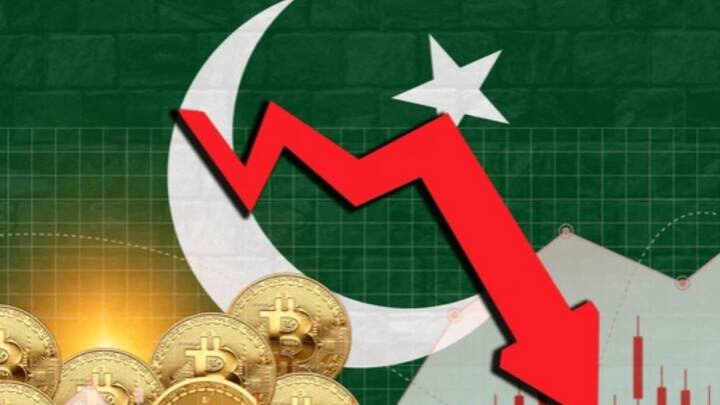 भारत के पड़ोसी मुल्क पाकिस्तान की बात करें तो वहां की मौजूदा आर्थिक स्थिति खराब है. हालांकि, इसके बावजूद वो दुनिया के उन देशों की लिस्ट में शामिल है, जिसके ऊपर कम कर्ज है, जो $285,481 डॉलर है.