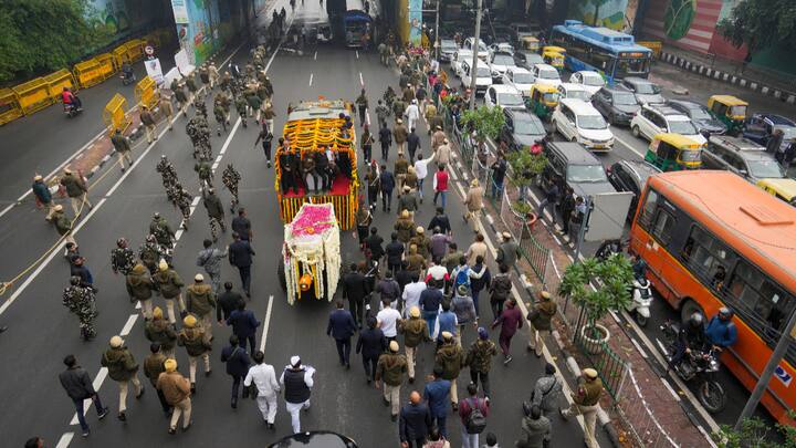 The government has announced a seven-day State mourning as a mark of respect to the former prime minister. (Images: PTI)