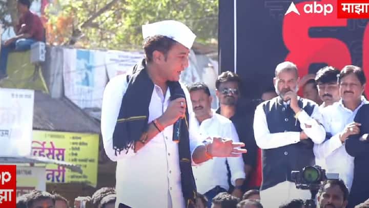 तिसऱ्या नंबरवर आमदार संदीप क्षीरसागर यांनी भाषण केल. आजचा मोर्चा कुठल्या जातीचा नसून सर्वधर्माचे लोकं मोर्चात आहेत, एका कुटुंबाला न्याय देण्यासाठी हा मोर्चा असल्याचं संदीप क्षीरसागर यांनी म्हटलं.