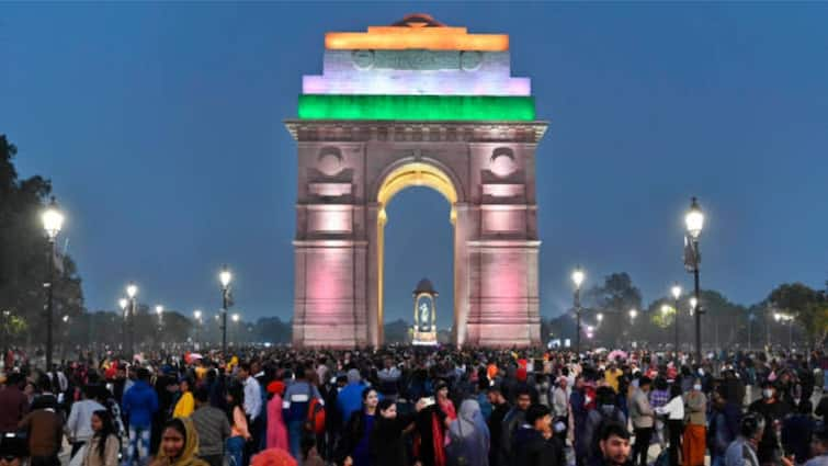 Delhi: Planning To Have New Year Celebration At Connaught Place, India Gate? Check Traffic Advisory For Restrictions