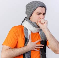 ਸਰਦੀ ਦੇ ਮੌਸਮ 'ਚ ਜ਼ੁਕਾਮ ਅਤੇ ਖੰਘ ਤੋਂ ਪਰੇਸ਼ਾਨ ਹੋ? ਤੁਰੰਤ ਰਾਹਤ ਪਾਉਣ ਲਈ ਇਸ ਦੇਸੀ ਕਾੜ੍ਹੇ ਨੂੰ ਪੀਓ, ਇੰਝ ਕਰੋ ਤਿਆਰ