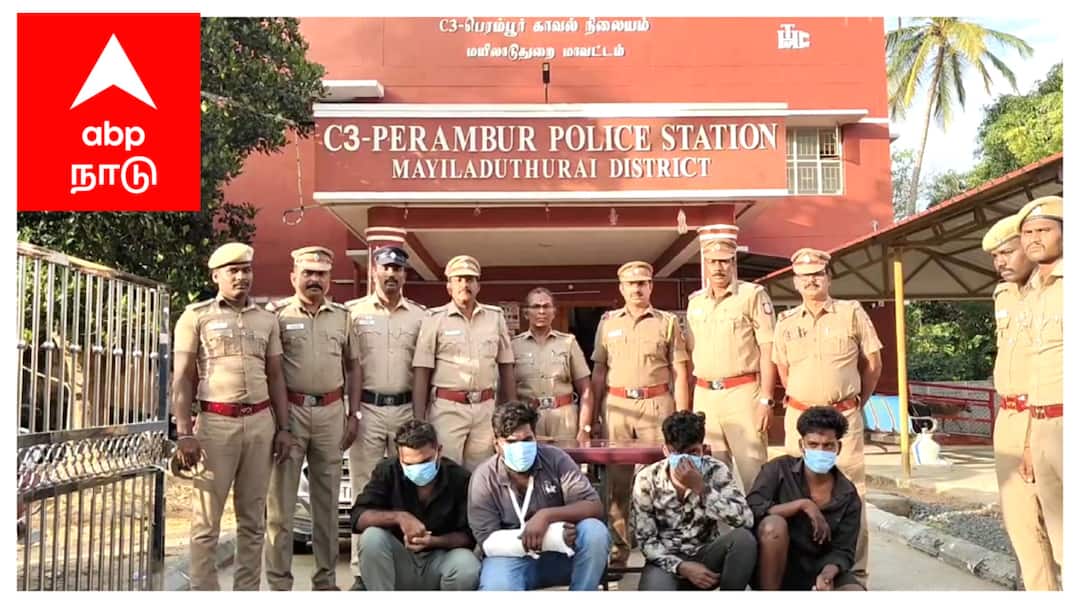 தமிழகம் முழுவதும் கை வரிசை! தப்பியோடிய கொள்ளை கும்பல் - மடக்கி பிடித்த காவல்துறை...! Mayiladuthurai police have arrested and imprisoned the criminals involved in robbery cases in various districts of Tamil Nadu தமிழகம் முழுவதும் கை வரிசை! தப்பியோடிய கொள்ளை கும்பல் - மடக்கி பிடித்த காவல்துறை...!