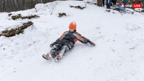 बर्फीले इलाकों में घूमने वाले कभी न करें ये गलतियां, वरना एक साथ टूट जाएंगी कई हड्डियां