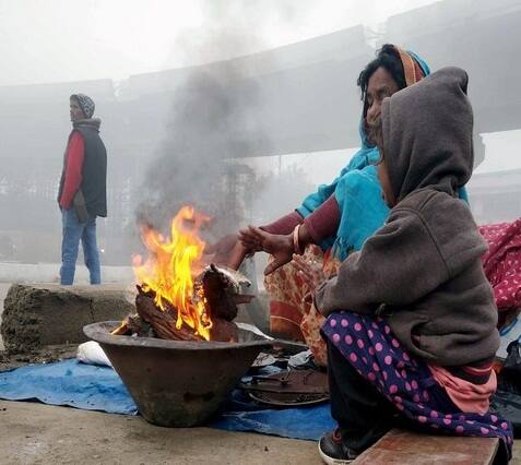 Bone chilling cold will prevail in this district along with Gujarat foggy weather, cold wave predicted after unseasonal rain Weather Update : ધુમ્મસભર્યા વાતાવરણ સાથે આ જિલ્લામાં પડશે હાડ થીજાવતી ઠંડી, માવઠા બાદ કોલ્ડવેવની આગાહી