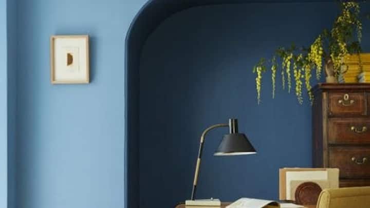 1. The Paint Trend (Double Drenching): In the world of home decor, colour drenching became a bold statement this year. From walls to ceilings, trim, baseboards, and even doors, colour drenching created a seamless canvas of monochrome beauty. This trend extended to furniture and decor, creating an immersive, unified space that felt both modern and harmonious. (Image source: Pinterest/ littlegreene)