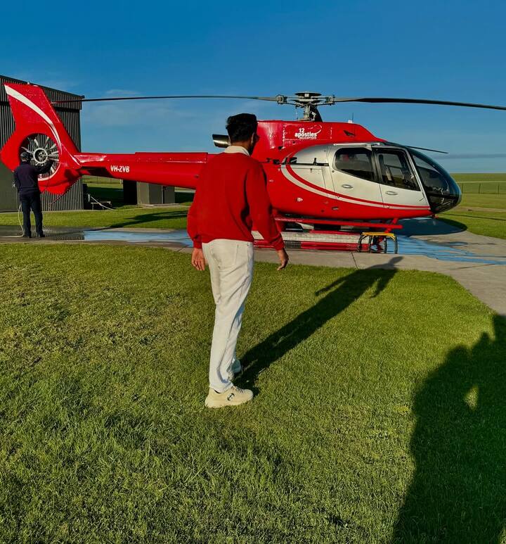 मीडिया रिपोर्ट्स के मुताबिक नितीश की कुल नेटवर्थ 8 से 15 करोड़ रुपये की बीच बताई गई है. सनराइजर्स हैदराबाद ने रेड्डी को आईपीएल 2025 के लिए 6 करोड़ रुपये में रिटेन किया.