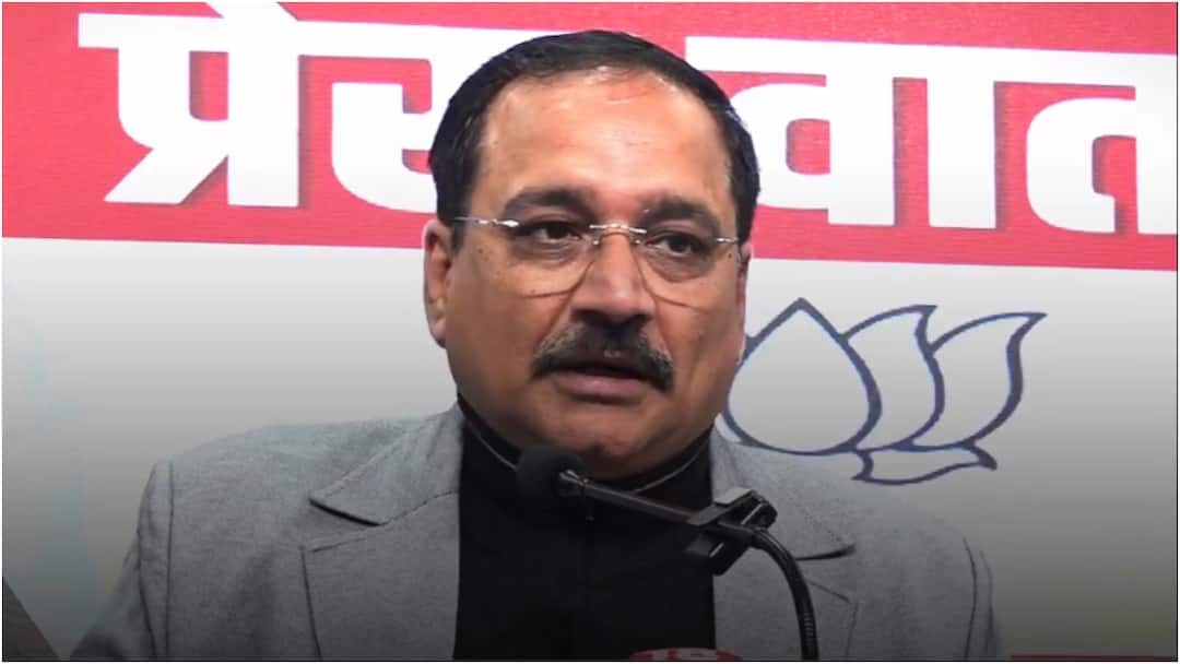 'उनका वोट हम क्यों काटेंगे ये तो पारिवारिक लड़ाई...', संजय सिंह के आरोपों पर वीरेंद्र सचदेवा का पलटवार Delhi Assembly Election 2025 virendra sachdeva hits back at sanjay singh over his allegation ann 'उनका वोट हम क्यों काटेंगे ये तो पारिवारिक लड़ाई...', संजय सिंह के आरोपों पर वीरेंद्र सचदेवा का पलटवार