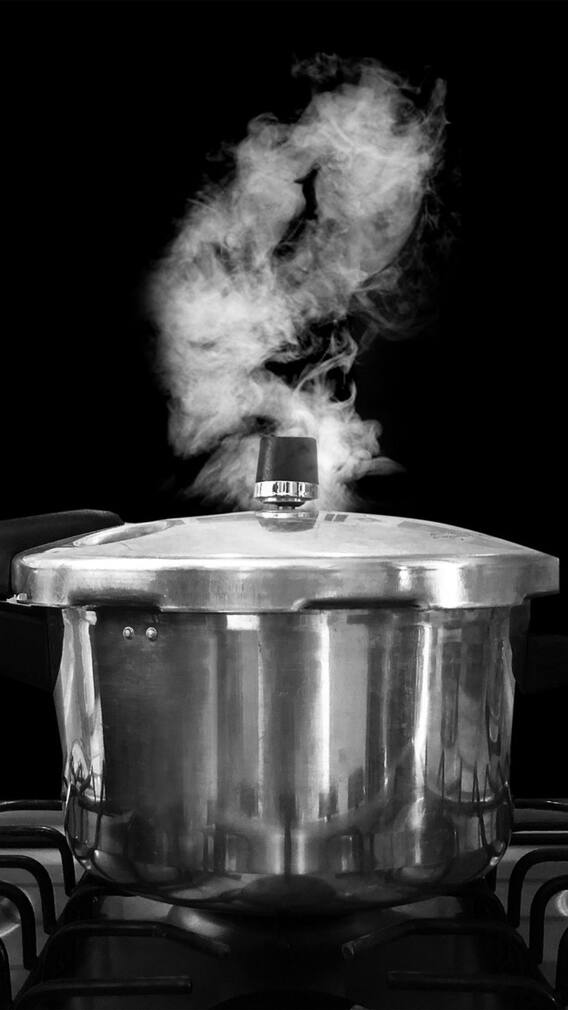 குக்கரில் சமைக்க கூடாத உணவுகள் என்னென்ன?