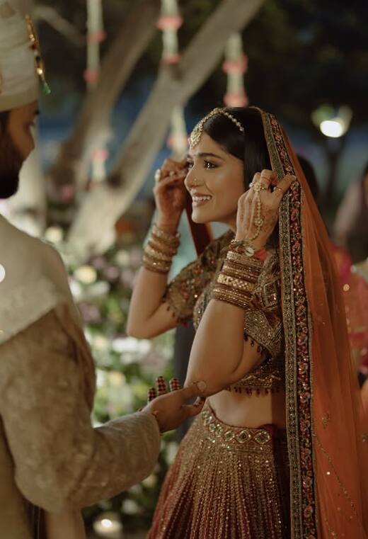 In this picture, Tanvi is seen with her groom Mia and is also looking a little emotional.