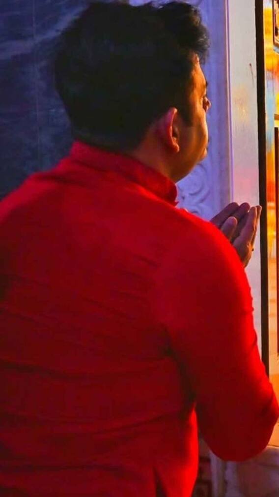 दूध से नहाता था ये एक्टर, अजीब आदतों की वजह से इस फिल्म से हुआ बाहर