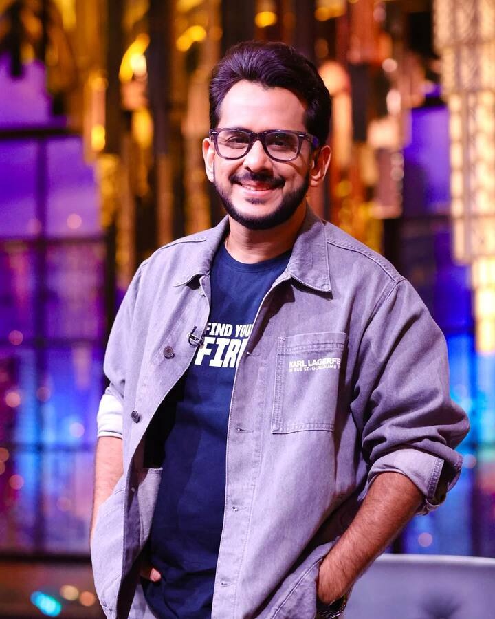 लोग उनके बारे में जितना अच्छा लिखते हैं लेकिन वो वैसे हैं नहीं. अमन ने आगे कहा- हालांकि भारतीय बहुत स्मार्ट हैं. एक दिन उन्हें उनकी सच्चाई पता चल जाएगी. उन्हें पता चल जाएगा किस हीरो में ईगो, एटिट्यूड और स्टाइल है.