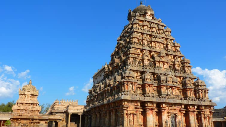 From Meenakshi Temple To Virupaksha Temple: Top South-Indian Temples To Visit On New Year 2025