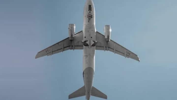 आपमें से कई लोगों ने फ्लाइट में सफर किया होगा. लेकिन क्या आप जानते हैं कि फ्लाइट में जो टायर का इस्तेमाल होता है, वो किस चीज का बना होता है. क्योंकि वो सबसे अधिक भार झेलने में सक्षम होता है.